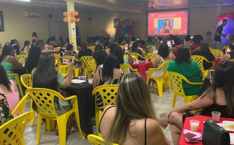 PRIMEIRA FESTA DO DIA DAS MÃES NO CENTRO EDUCATIVO DOM BOSCO