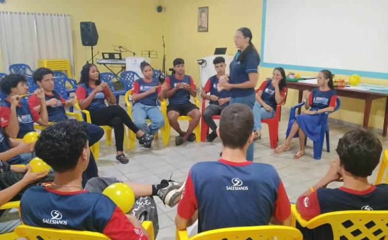 SERVIÇO DE CONVIVÊNCIA E FORTALECIMENTO DE VÍNCULOS 